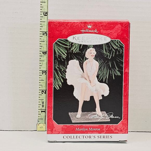 Hallmark Keepsake Ornament Bundle Peggy Fleming, Marilyn Monroe, and more - Picture 5 of 7